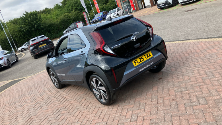 Toyota Aygo X 1.0 VVT-i Edge 5dr Petrol Hatchback